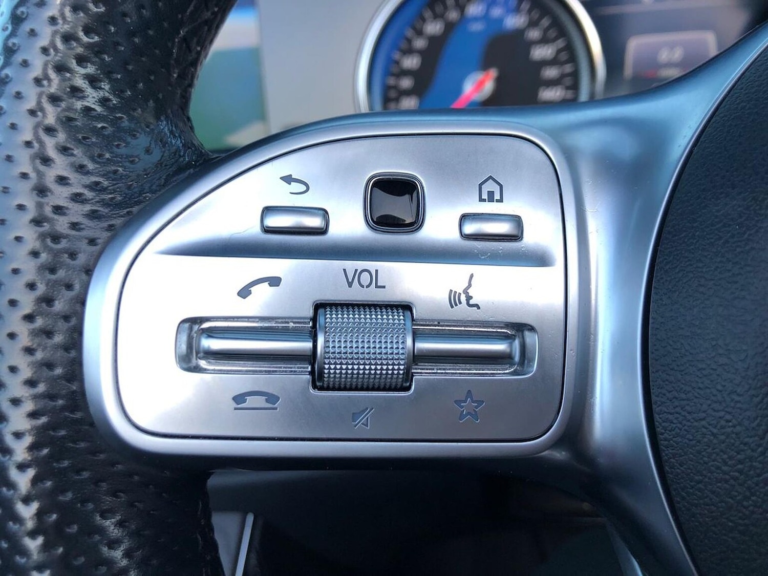 Used Mercedes-Benz E Class 2018 for sale - 76363421: Photo 26