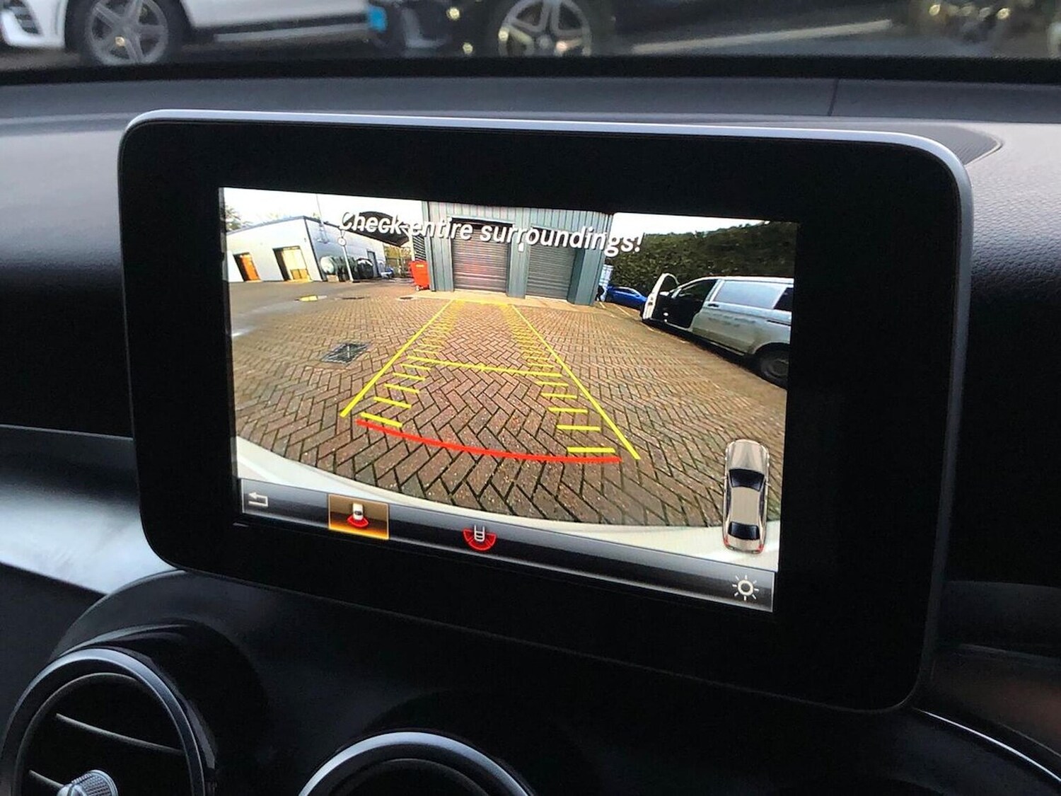 Used Mercedes-Benz GLC 2019 for sale - 76430812: Photo 23