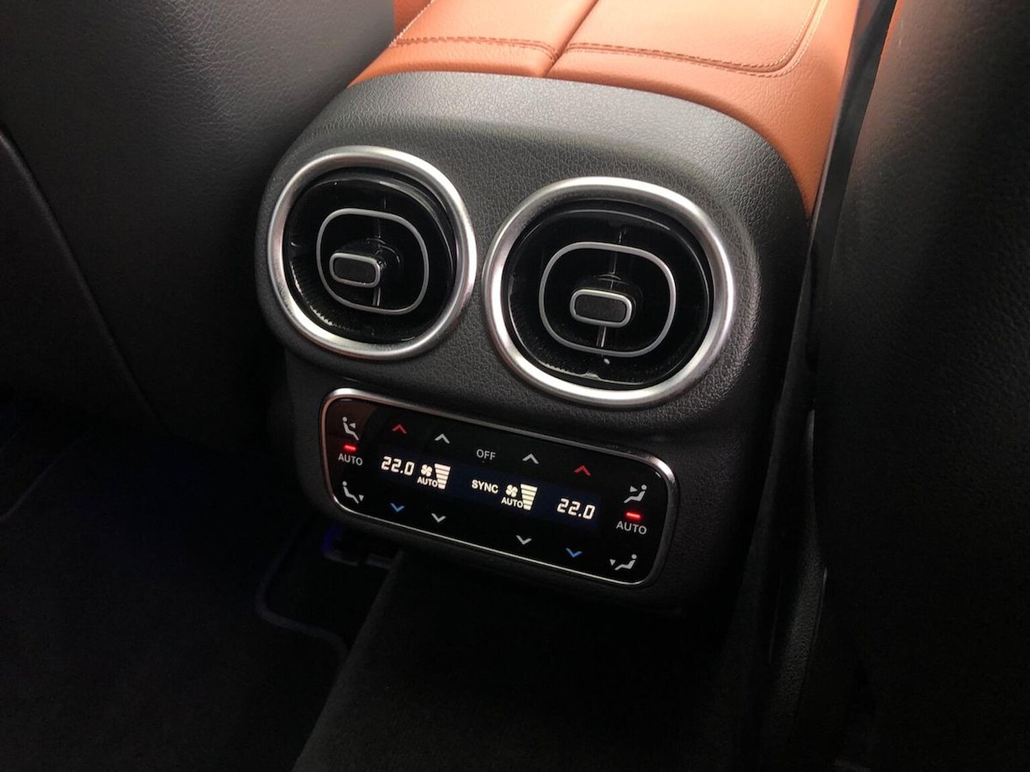Used Mercedes-Benz GLC 2024 for sale - 76159481: Photo 13