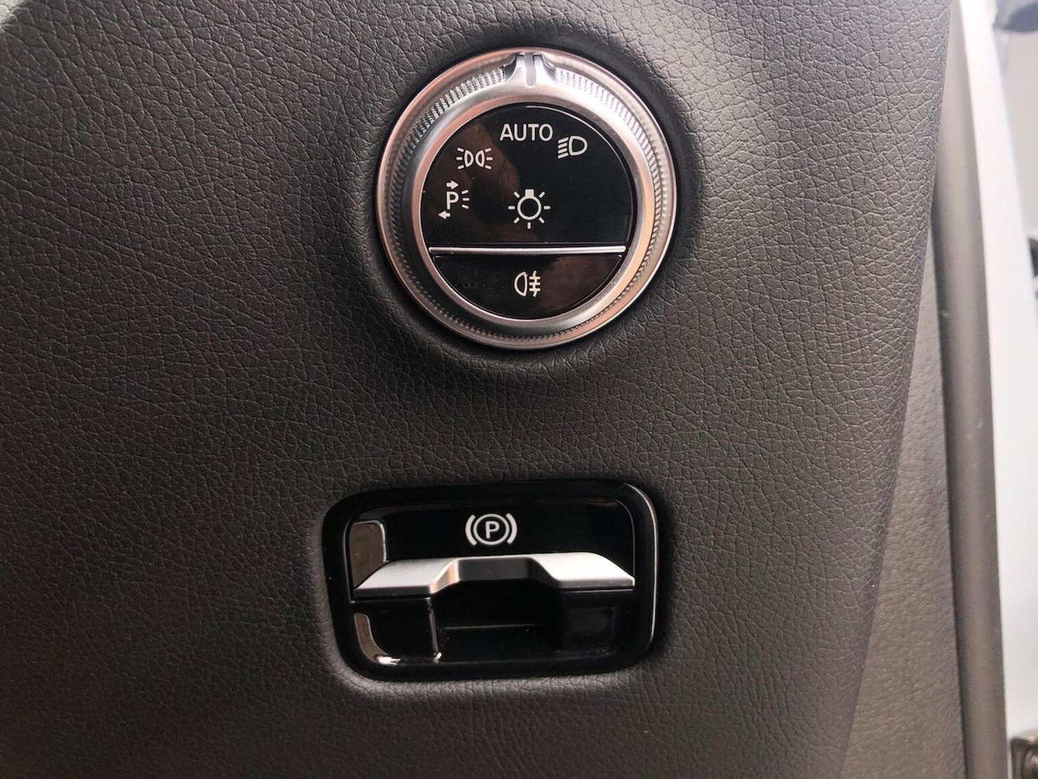 Used Mercedes-Benz GLC 2024 for sale - 76159481: Photo 22