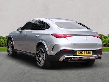 Used Mercedes-Benz GLC 2024 for sale - 76159481: Photo 2