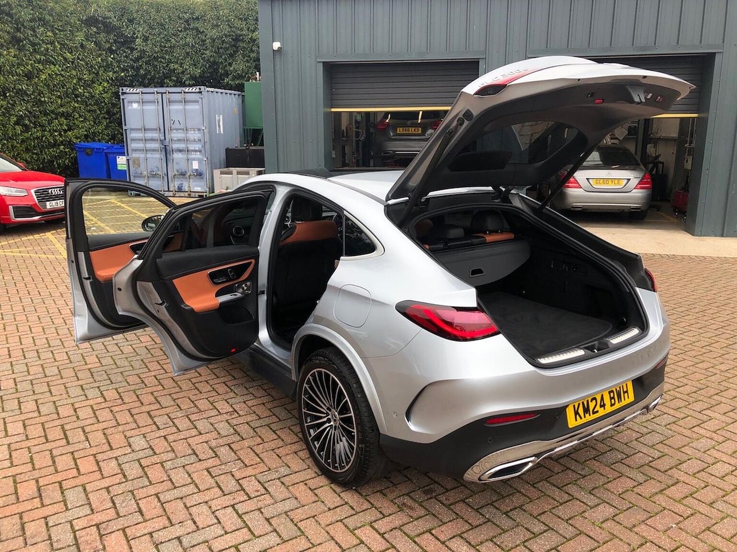 Used Mercedes-Benz GLC 2024 for sale - 76159481: Photo 40