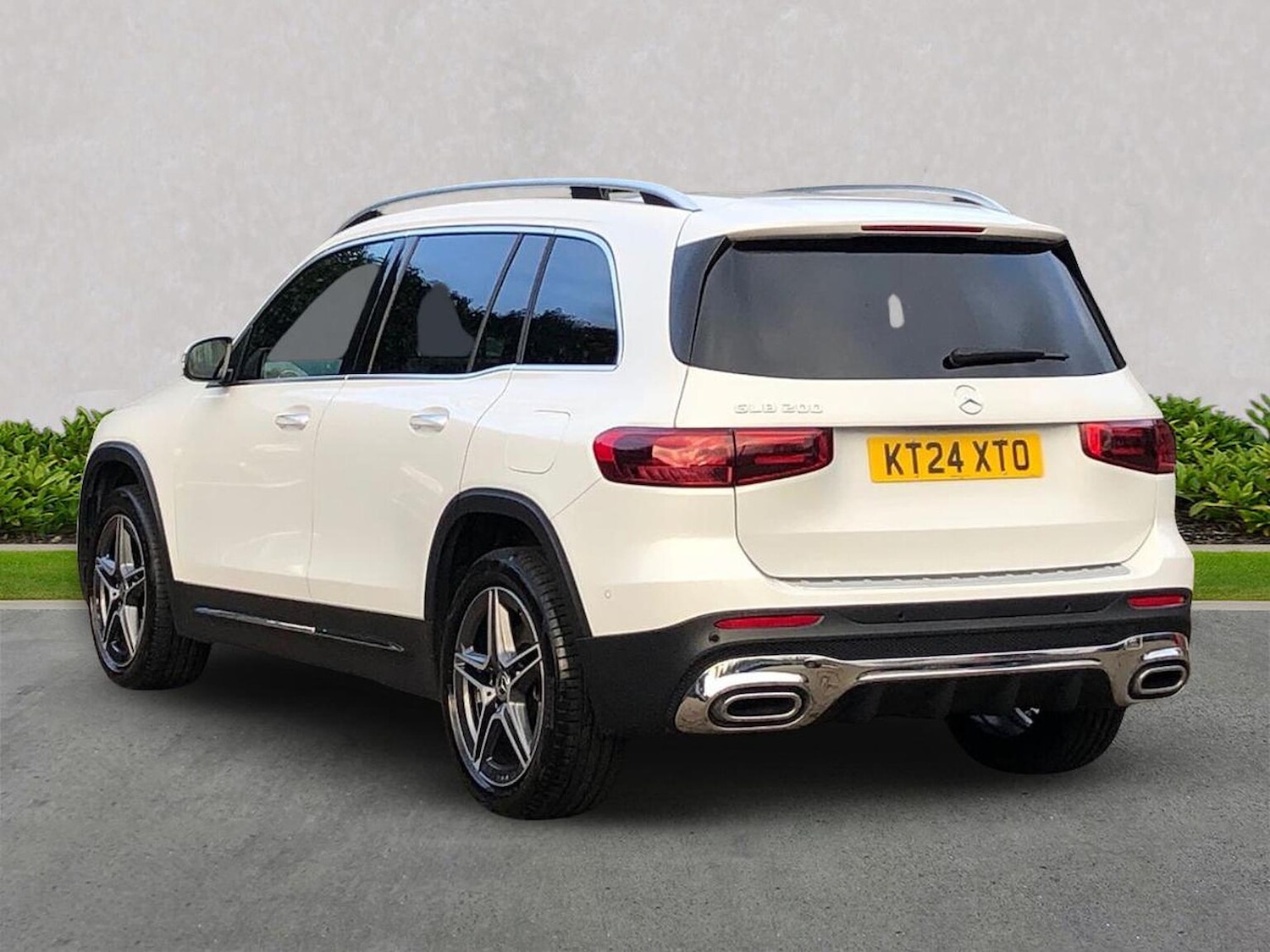 Used Mercedes-Benz GLB 2024 for sale - 76924556: Photo 2