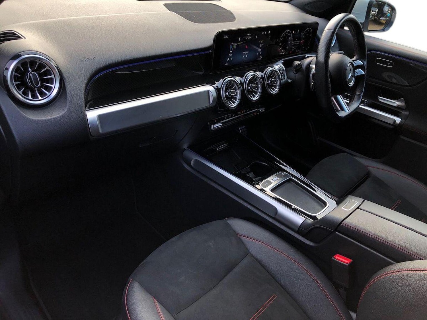 Used Mercedes-Benz GLB 2024 for sale - 76924556: Photo 7