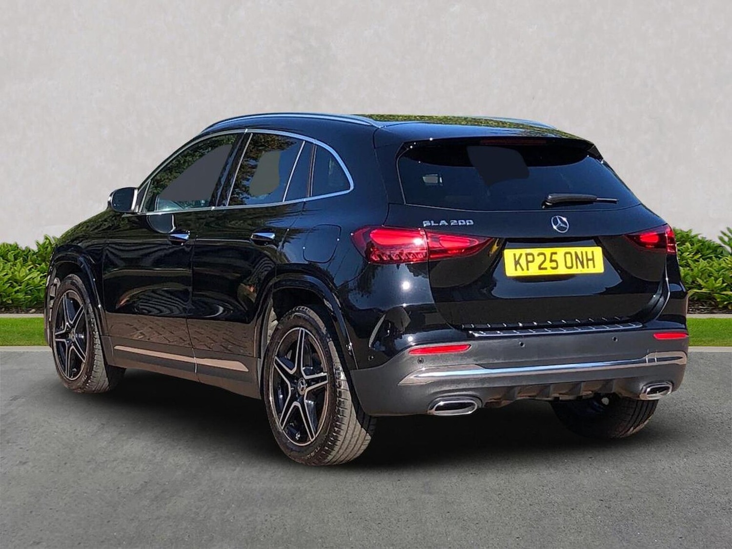 Used Mercedes-Benz GLA 2025 for sale - 76127244: Photo 2