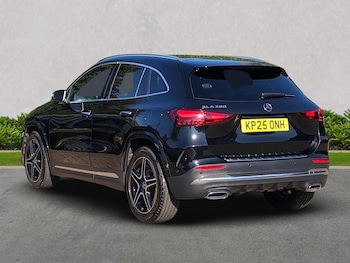 Used Mercedes-Benz GLA 2025 for sale - 76127244: Photo 2