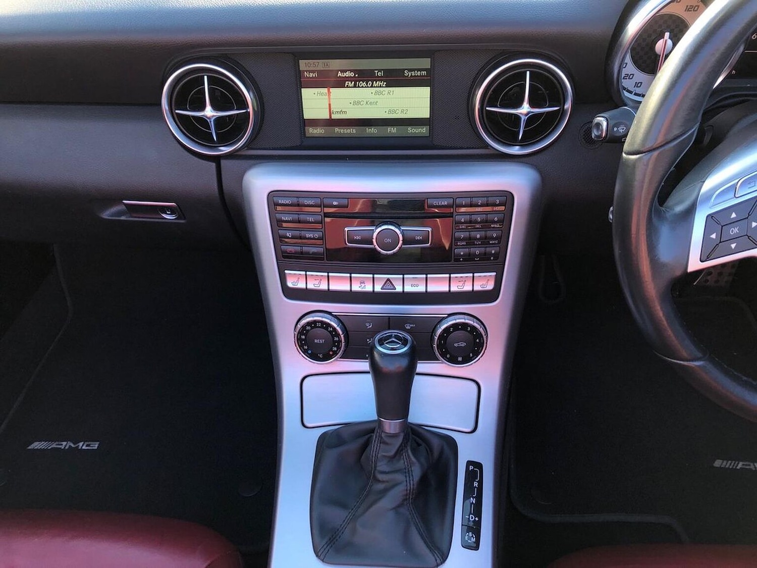 Used Mercedes-Benz SLK 2014 for sale - 76741064: Photo 13