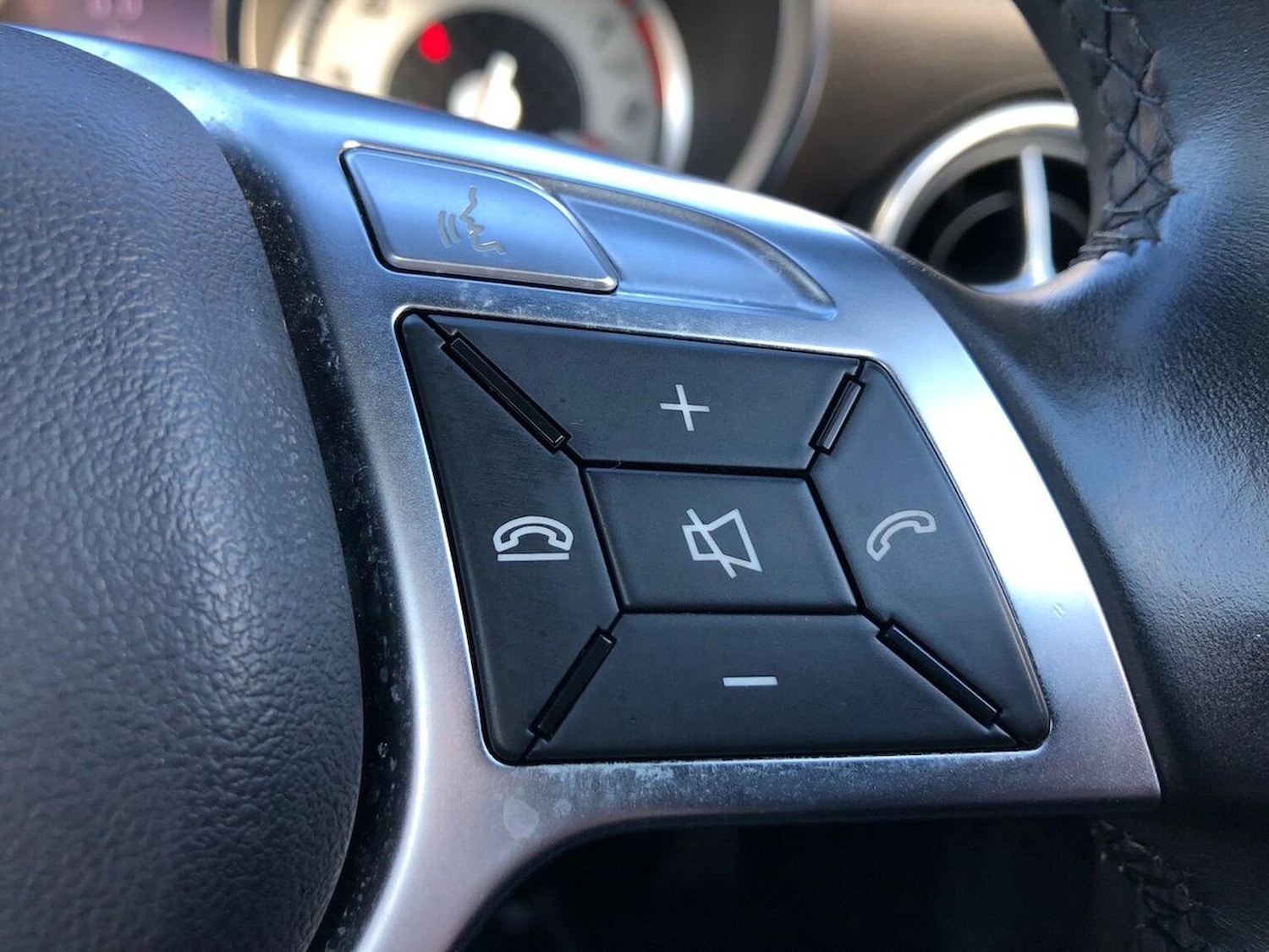 Used Mercedes-Benz SLK 2014 for sale - 76741064: Photo 27