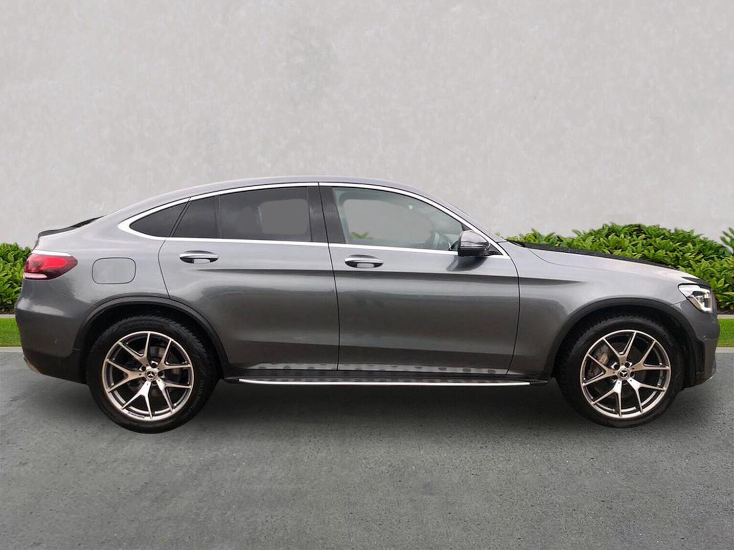 Used Mercedes-Benz GLC 2019 for sale - 76422313: Photo 3