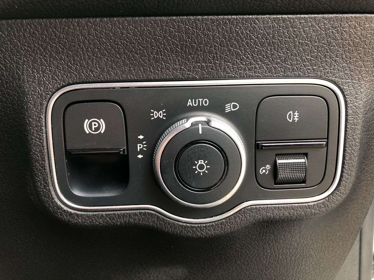 Used Mercedes-Benz GLB 2023 for sale - 78196140: Photo 21