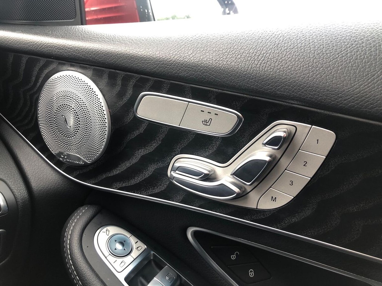 Used Mercedes-Benz GLC 2017 for sale - 76422316: Photo 30