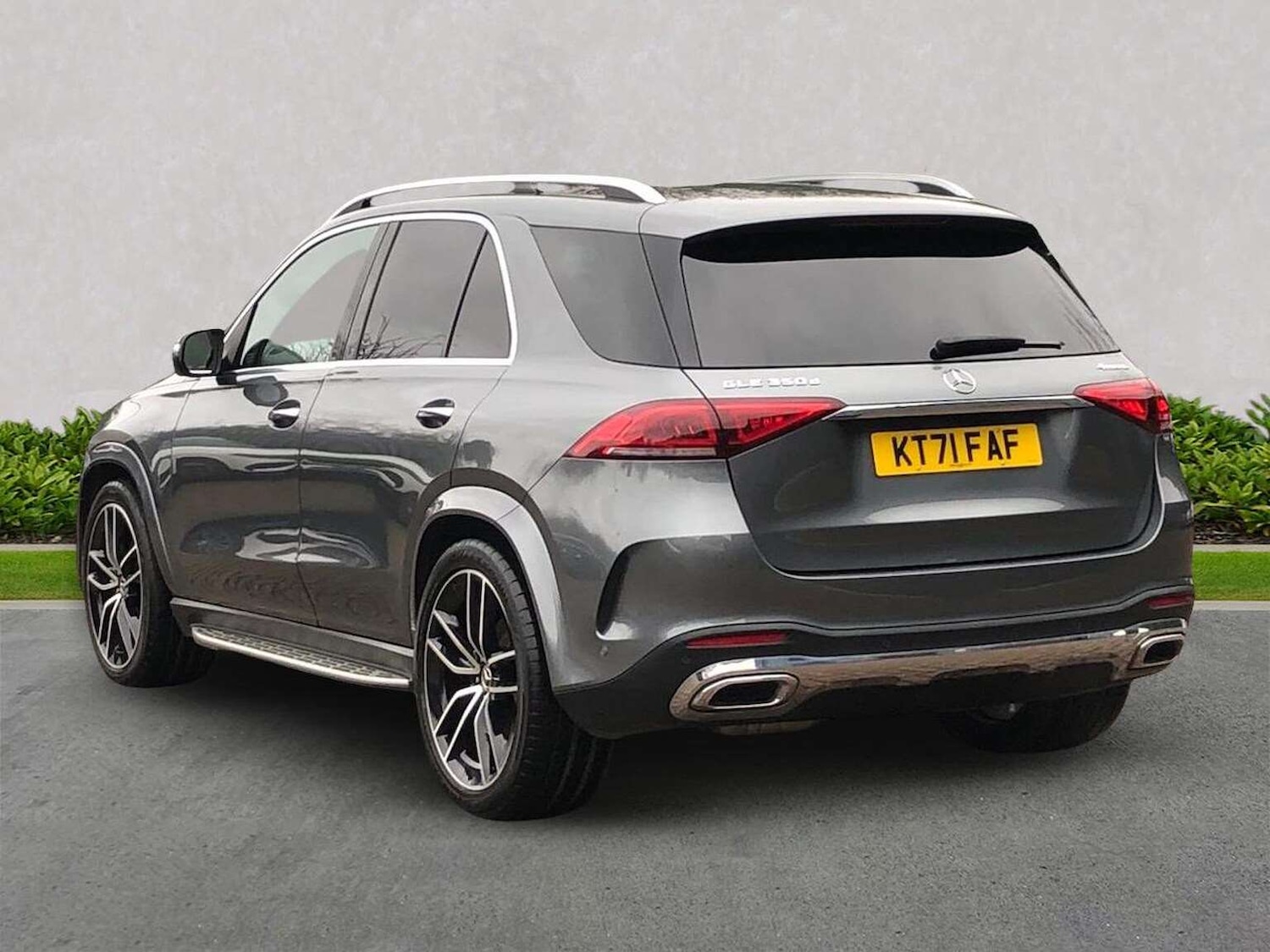 Used Mercedes-Benz GLE 2021 for sale - 77688021: Photo 2