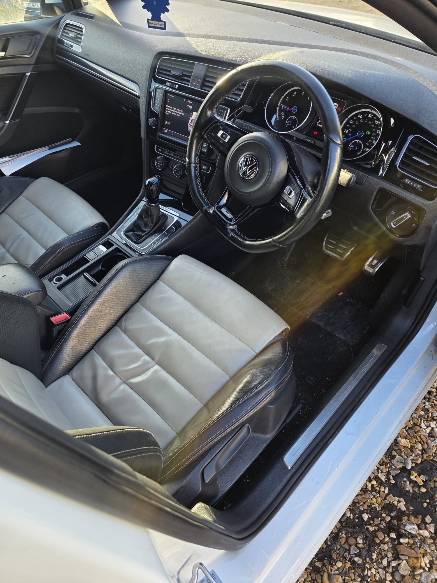 Used Volkswagen Golf 2014 for sale - 77775925: Photo 11