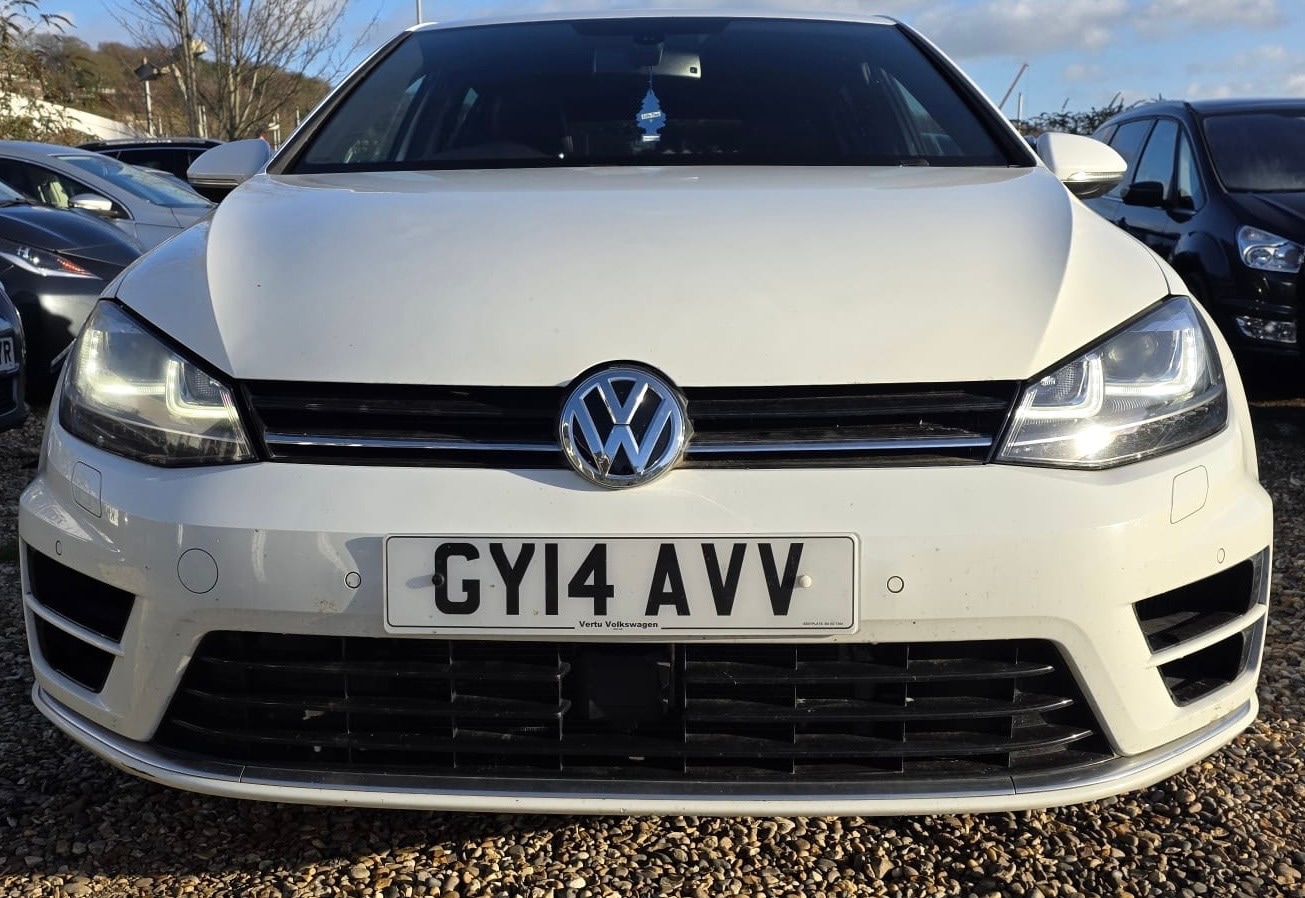 Used Volkswagen Golf 2014 for sale - 77775925: Photo 2
