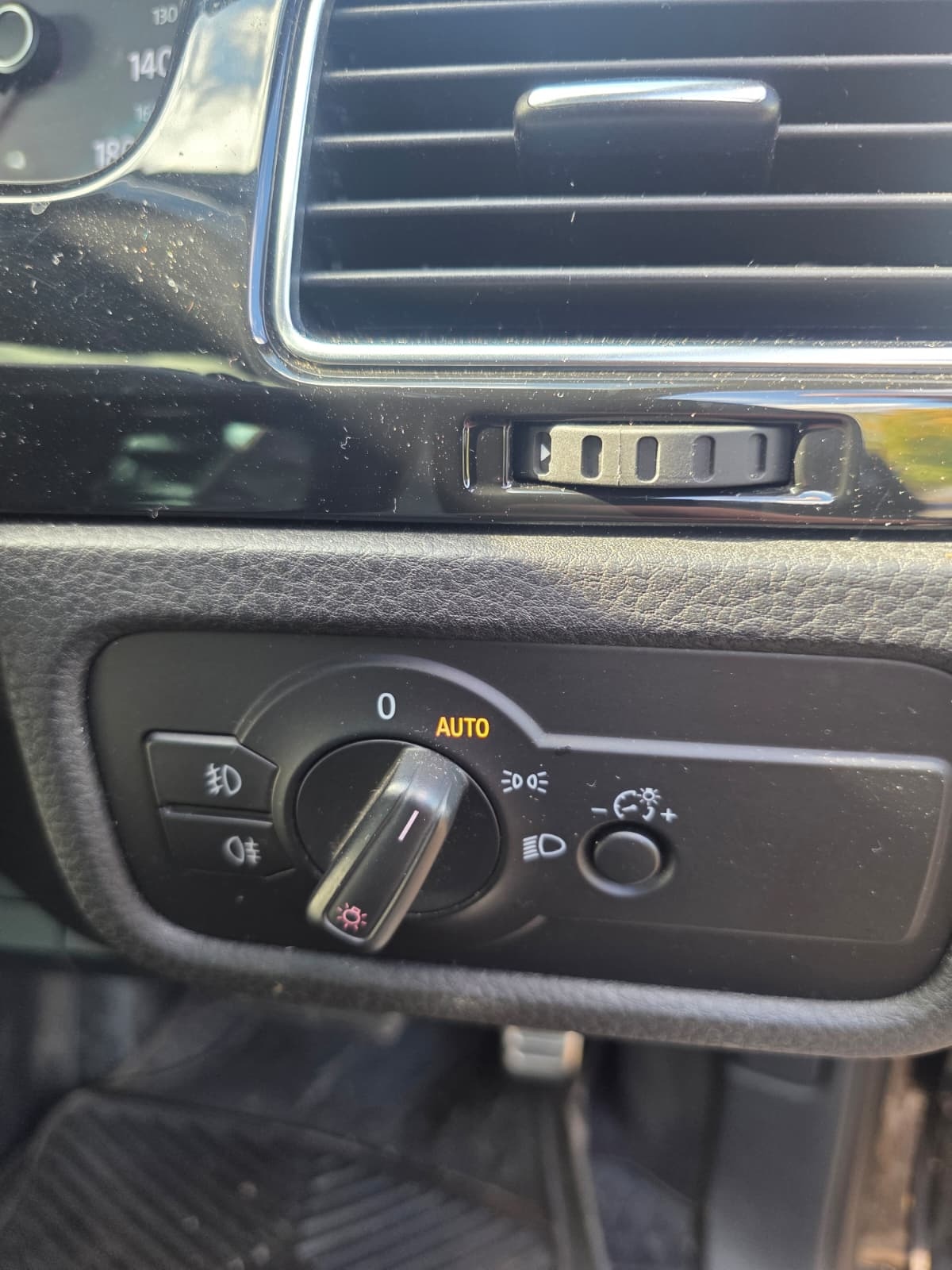 Used Volkswagen Touareg 2013 for sale - 77774520: Photo 22