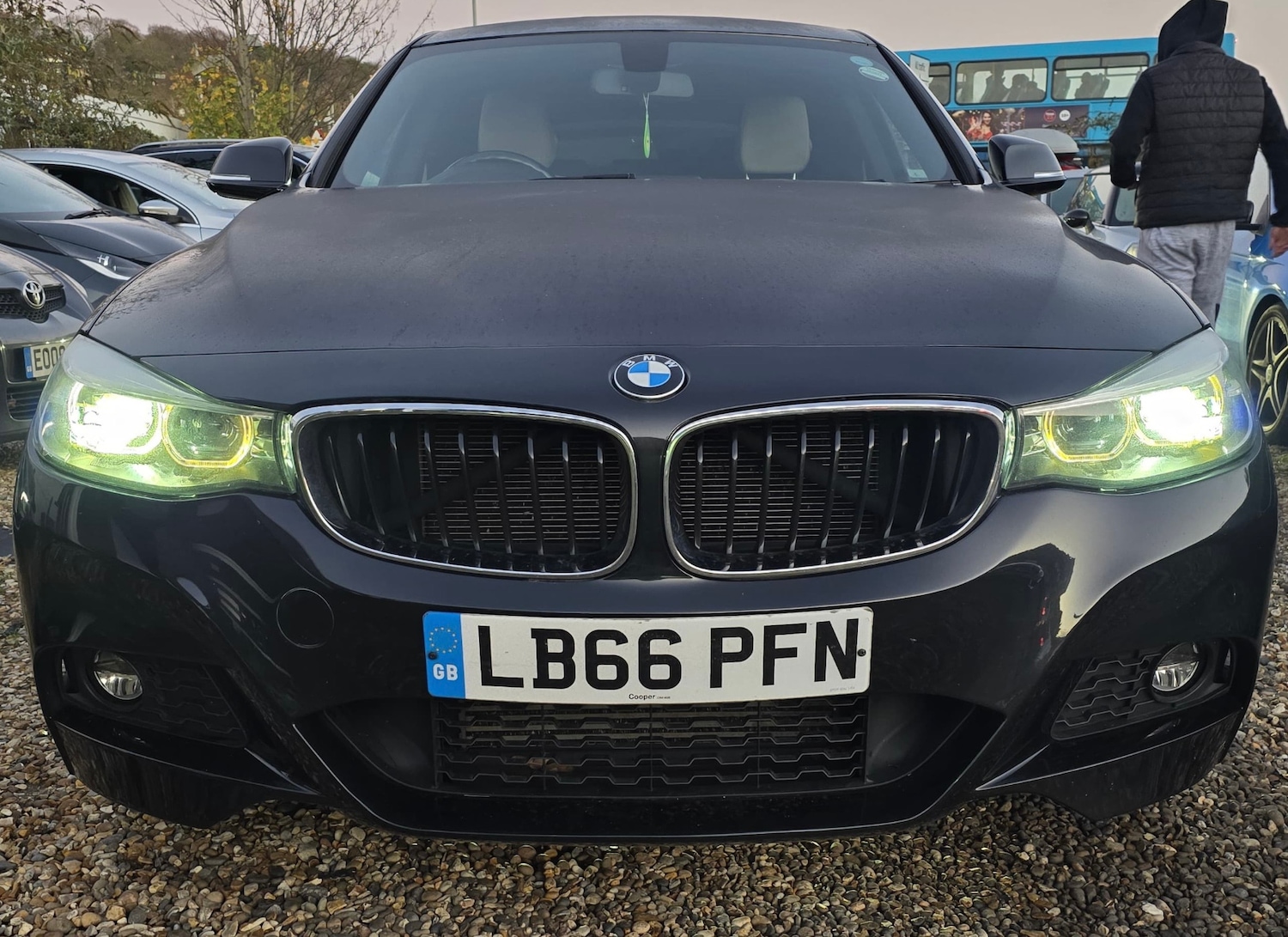 Used BMW 3 Series 2017 for sale - 77784850: Photo 2