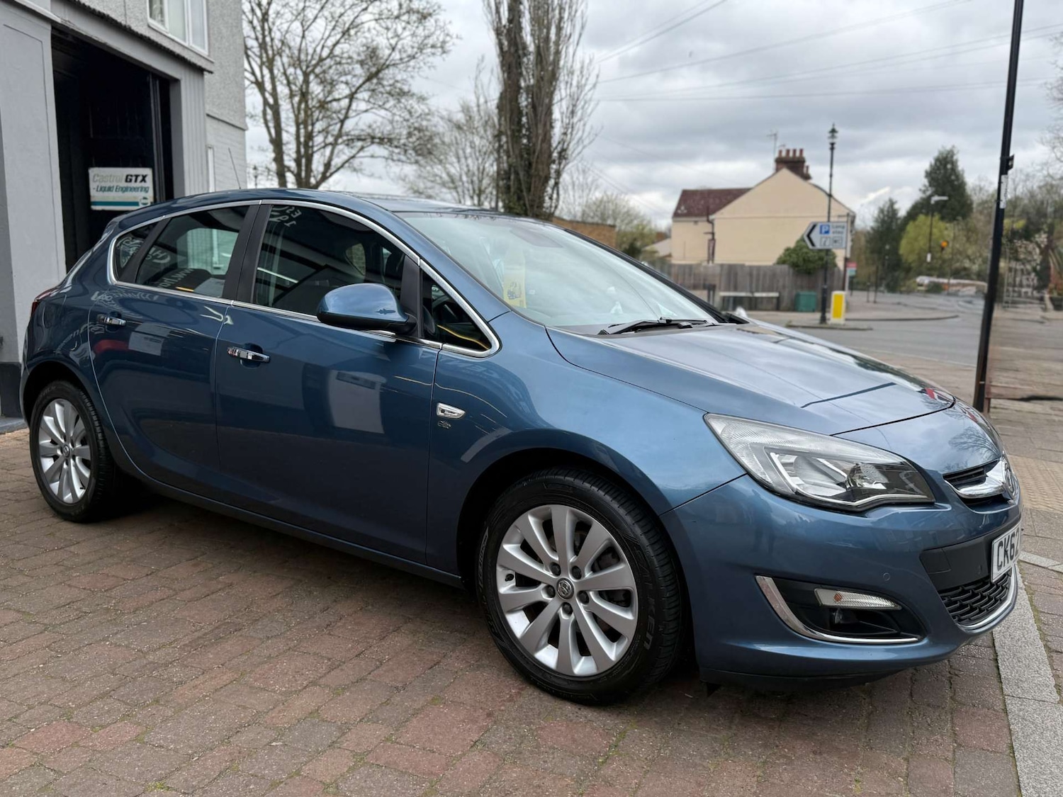 Used Vauxhall Astra 2013 for sale - 78029003: Photo 5