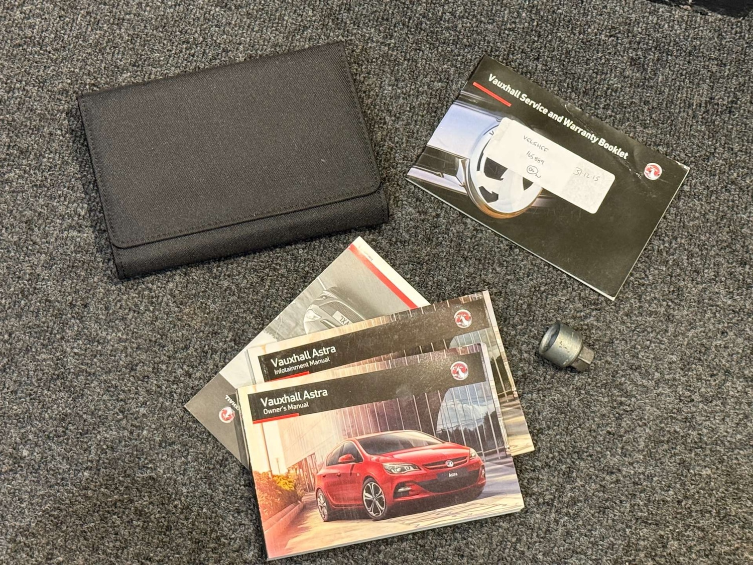 Used Vauxhall Astra 2015 for sale - 78028997: Photo 12