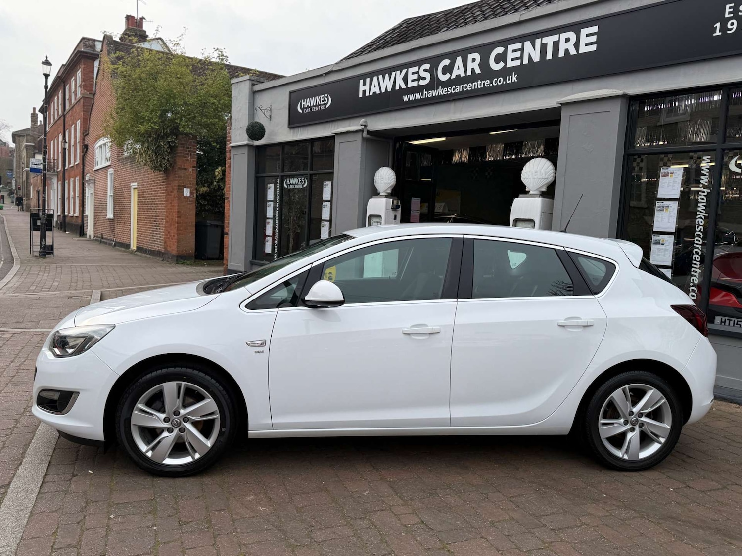 Used Vauxhall Astra 2015 for sale - 78028997: Photo 2