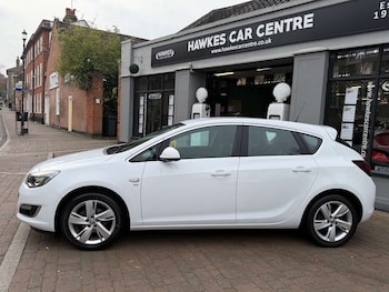 Used Vauxhall Astra 2015 for sale - 78028997: Photo