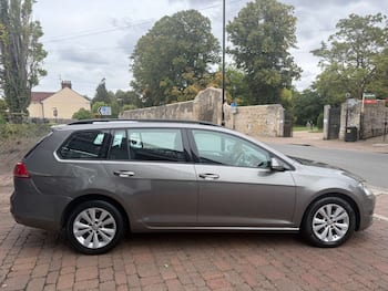 Used Volkswagen Golf 2016 for sale - 79704684: Photo