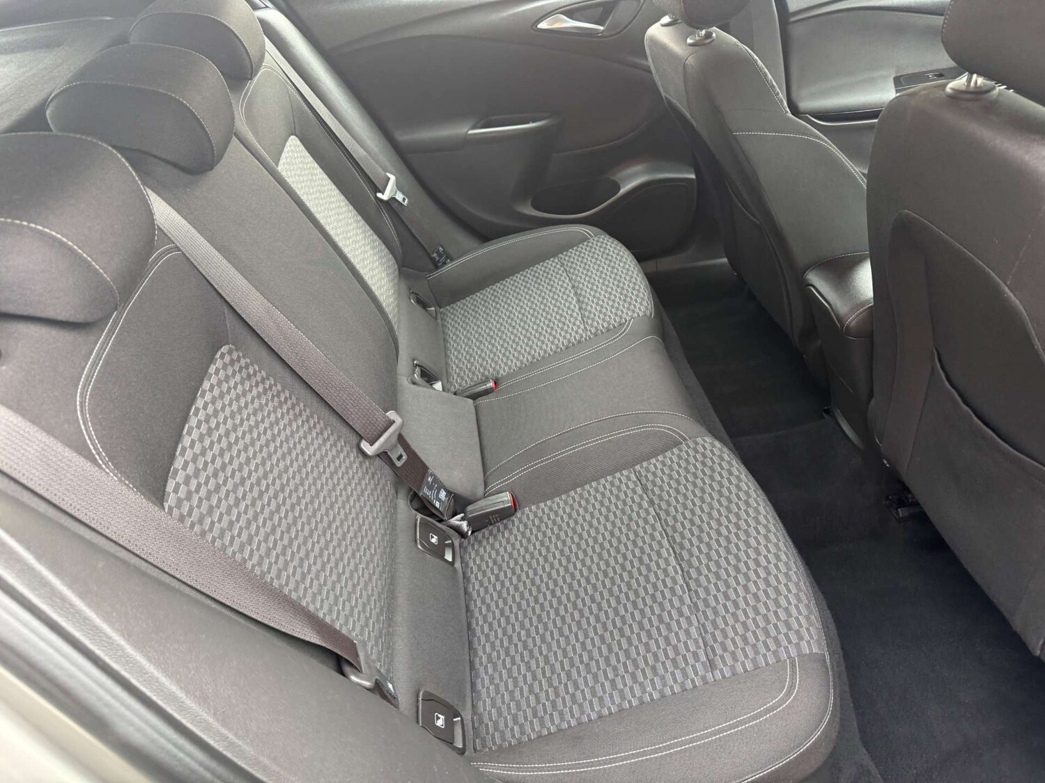 Used Vauxhall Astra 2016 for sale - 78028996: Photo 21