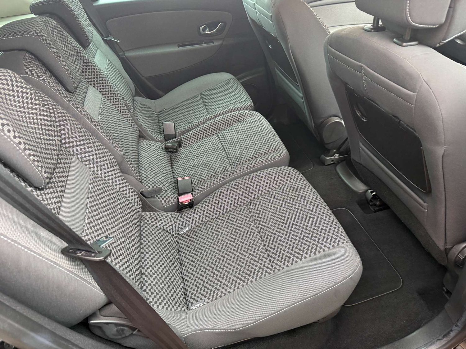 Used Renault Scenic 2012 for sale - 78068060: Photo 24