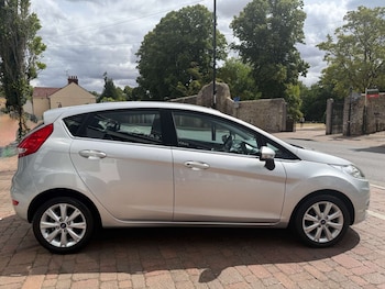 Used Ford Fiesta 2011 for sale - 79343906: Photo
