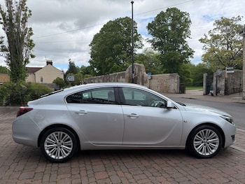 Used Vauxhall Insignia 2015 for sale - 78557679: Photo