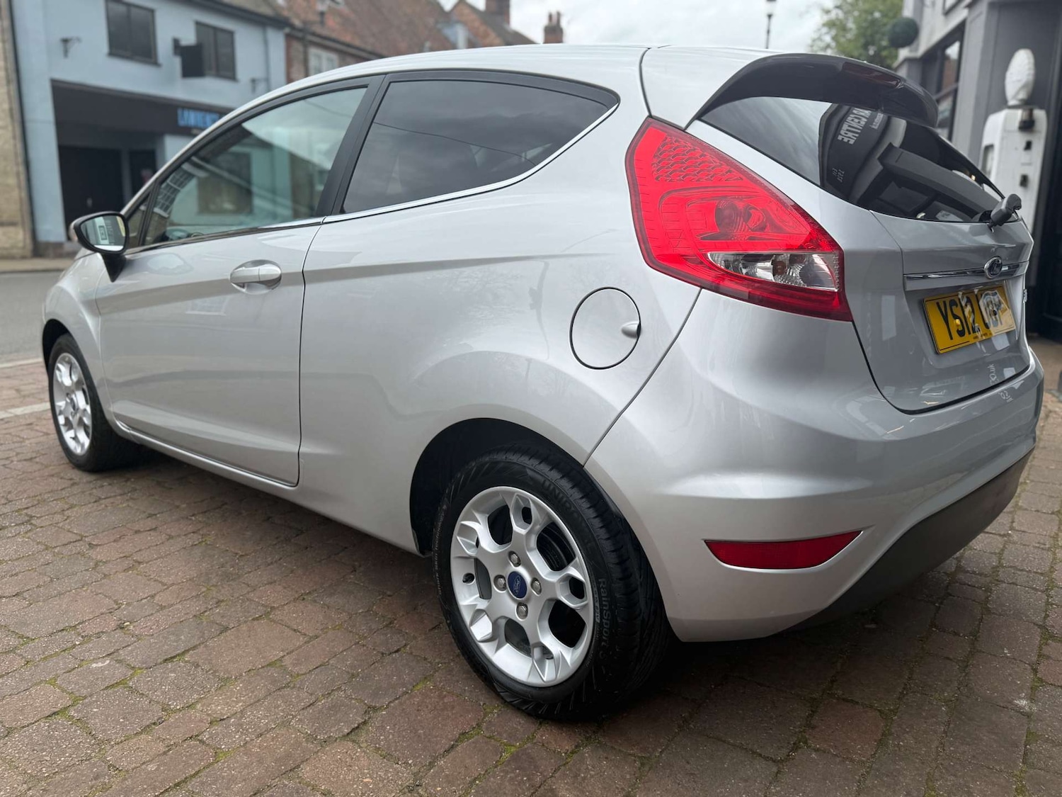 Used Ford Fiesta 2012 for sale - 78083556: Photo 10