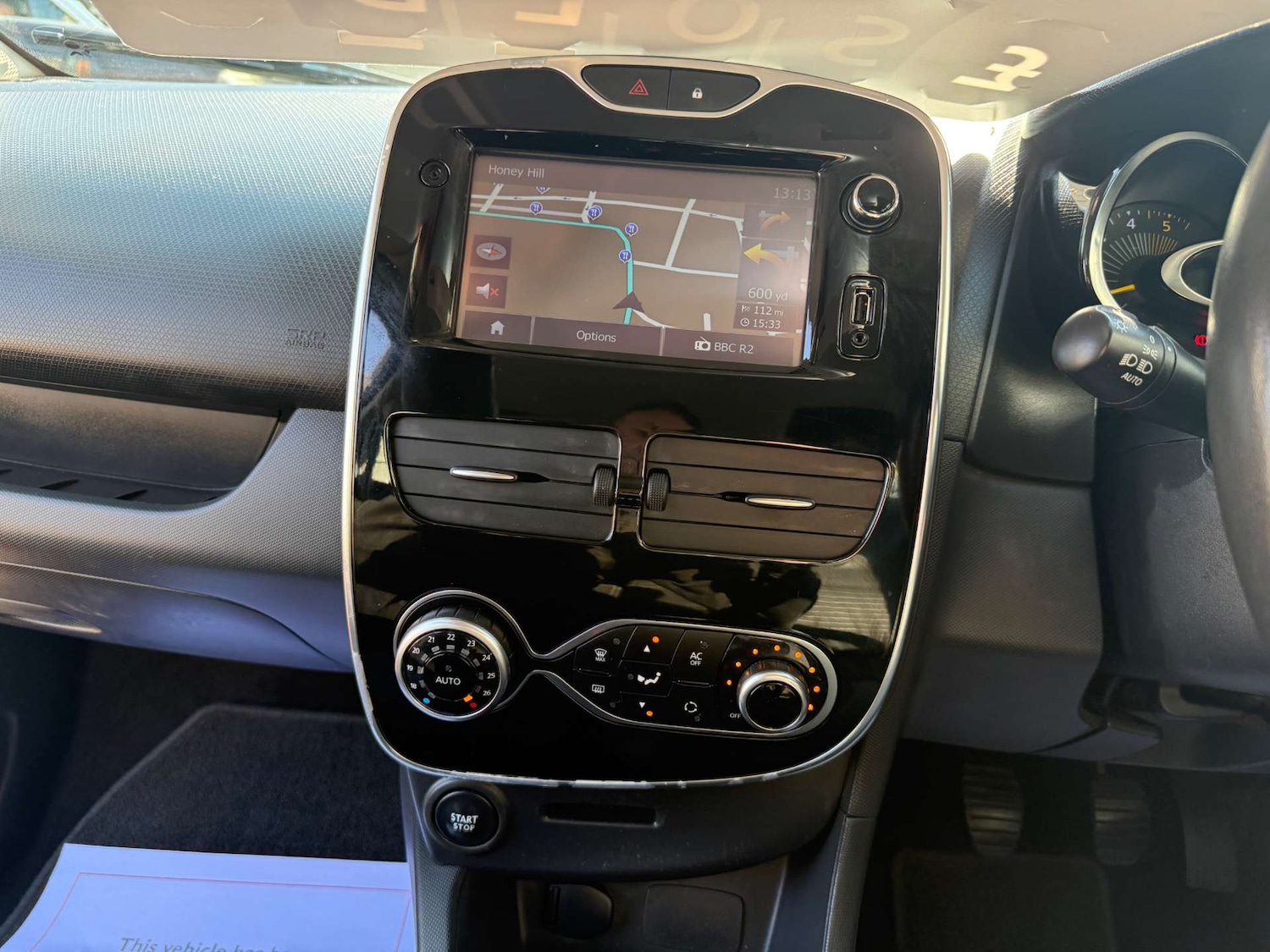 Used Renault Clio 2015 for sale - 78029007: Photo 25