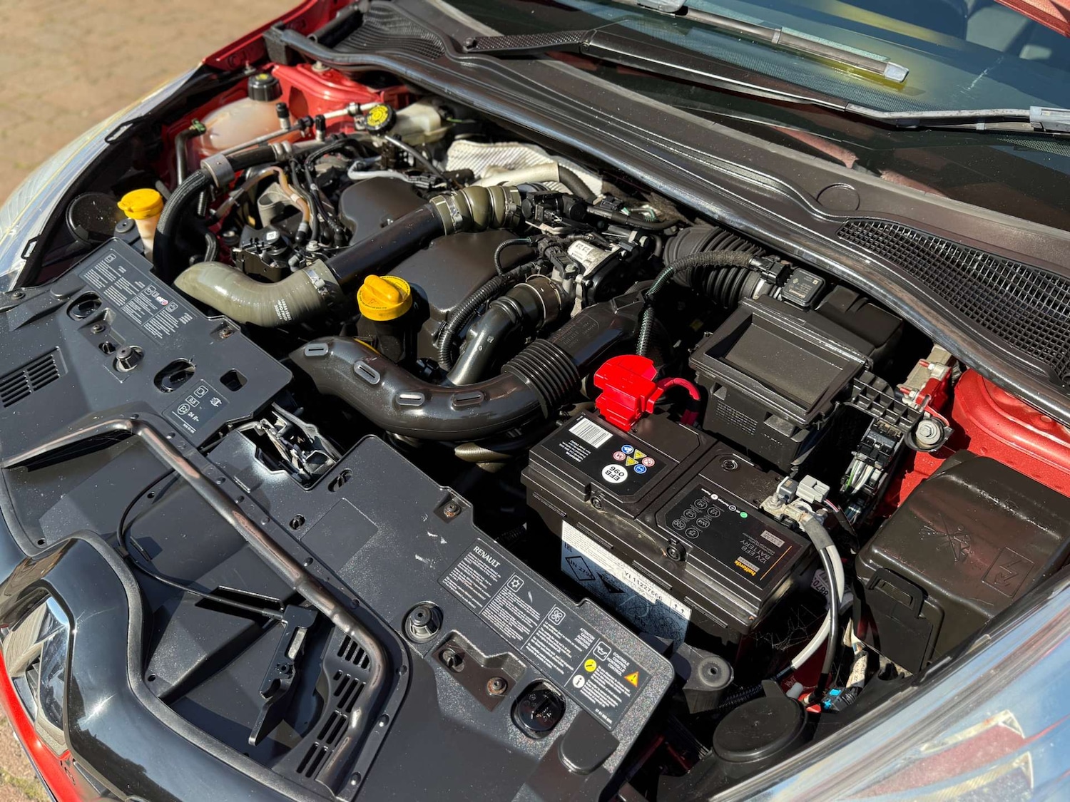 Used Renault Clio 2015 for sale - 78029007: Photo 33