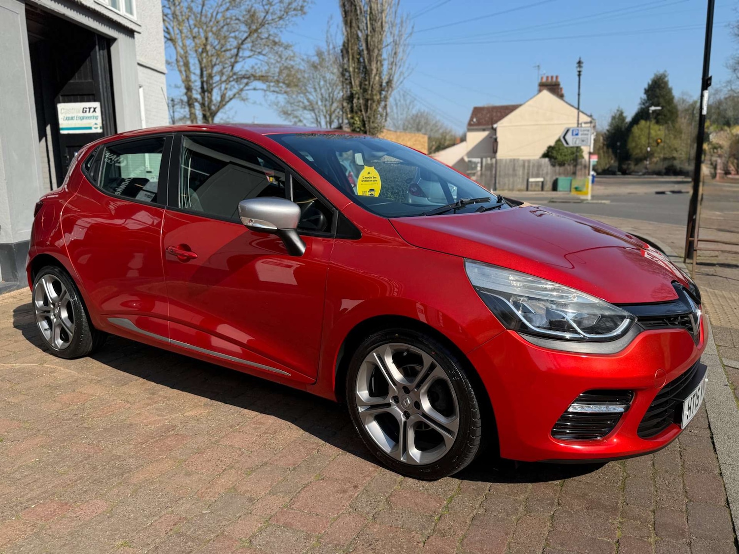 Used Renault Clio 2015 for sale - 78029007: Photo 5