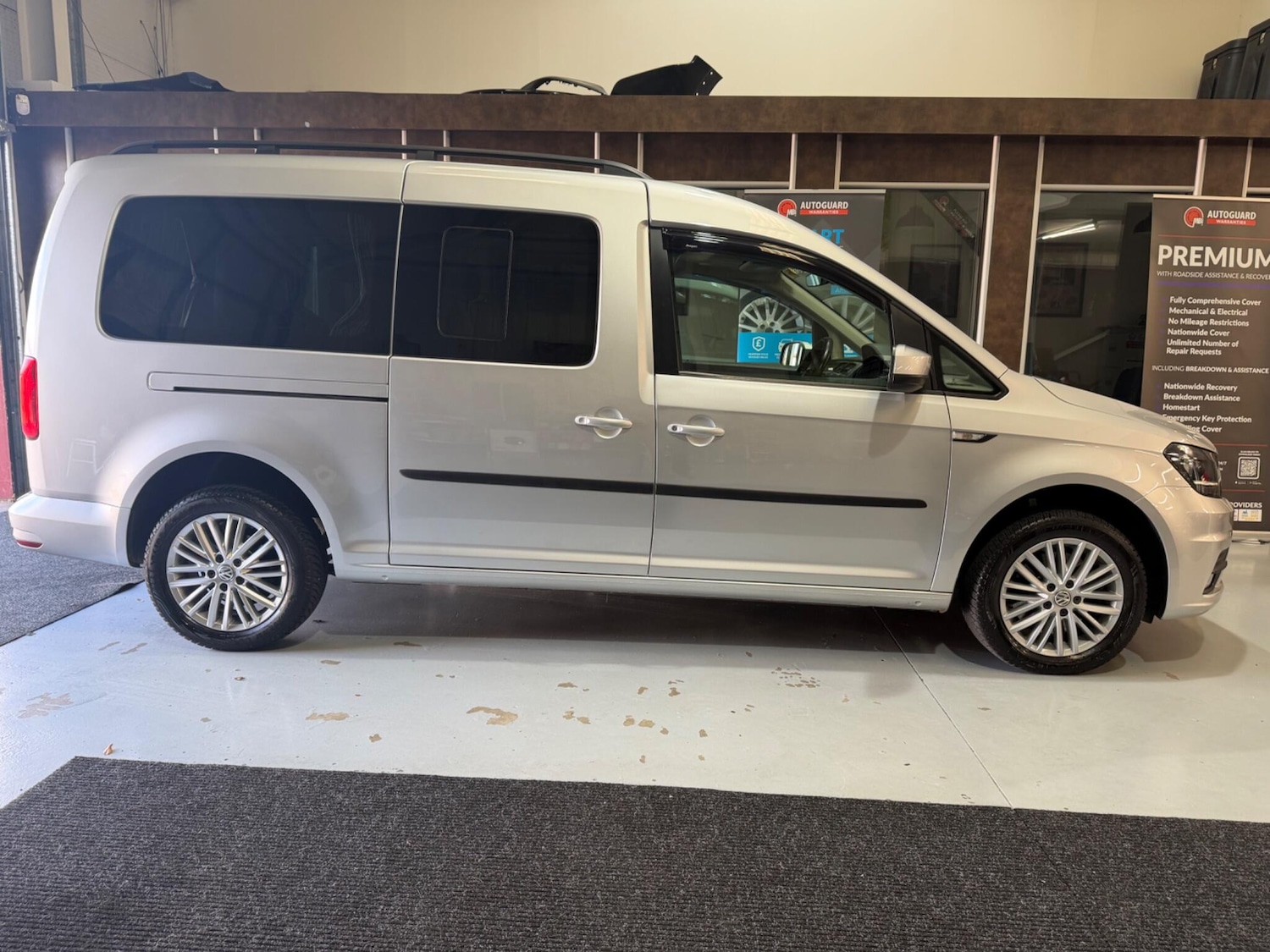 Used Volkswagen Caddy Maxi Life 2016 for sale - 78019094: Photo 13