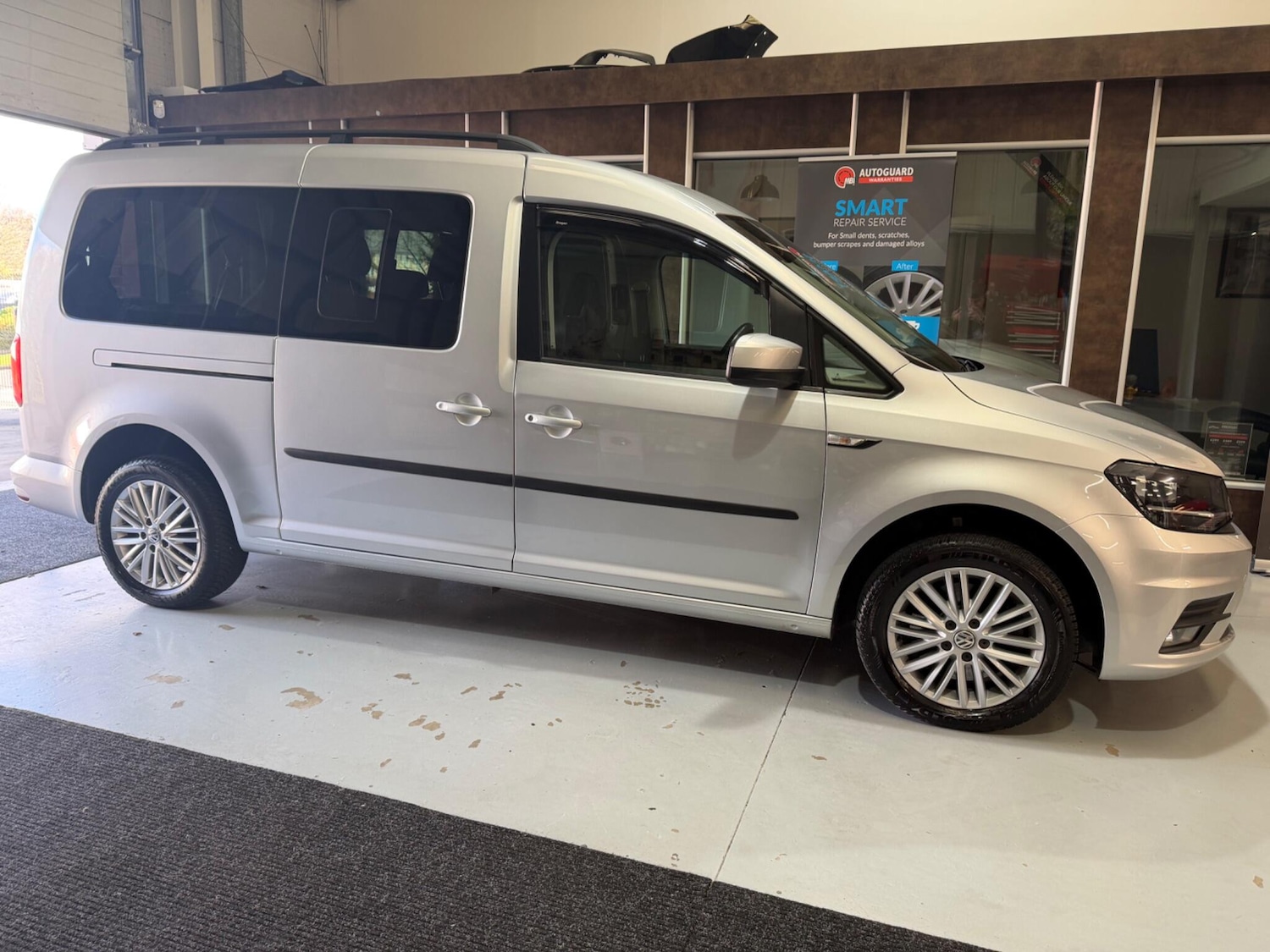 Used Volkswagen Caddy Maxi Life 2016 for sale - 78019094: Photo 14