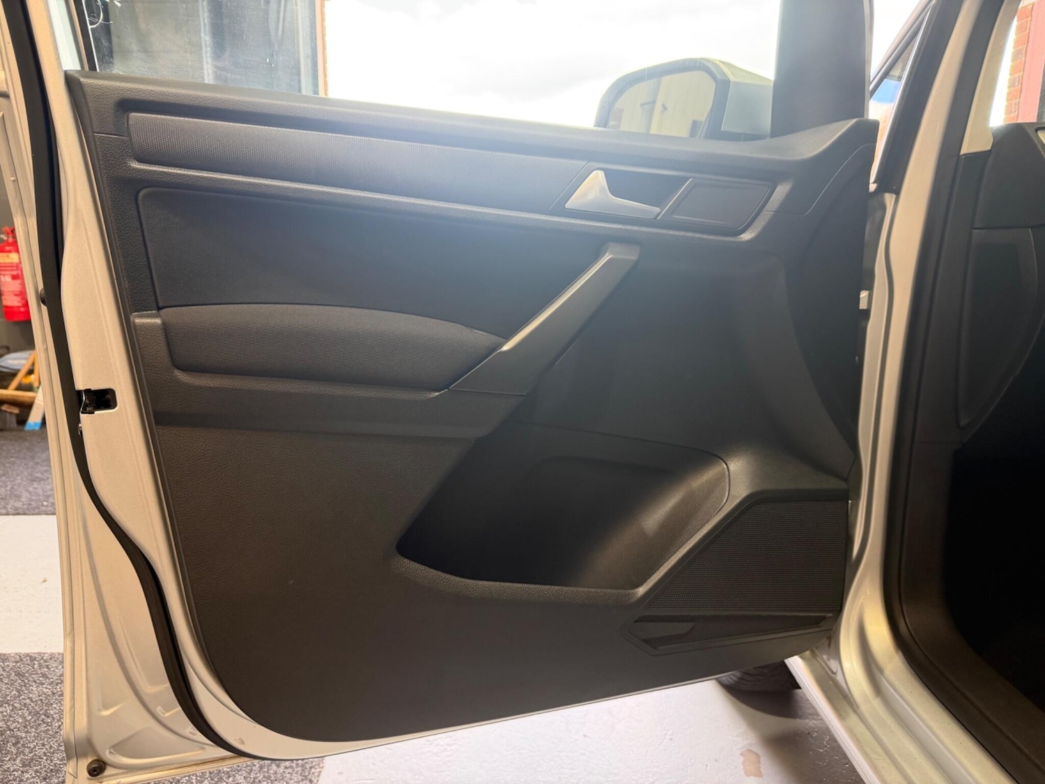 Used Volkswagen Caddy Maxi Life 2016 for sale - 78019094: Photo 32