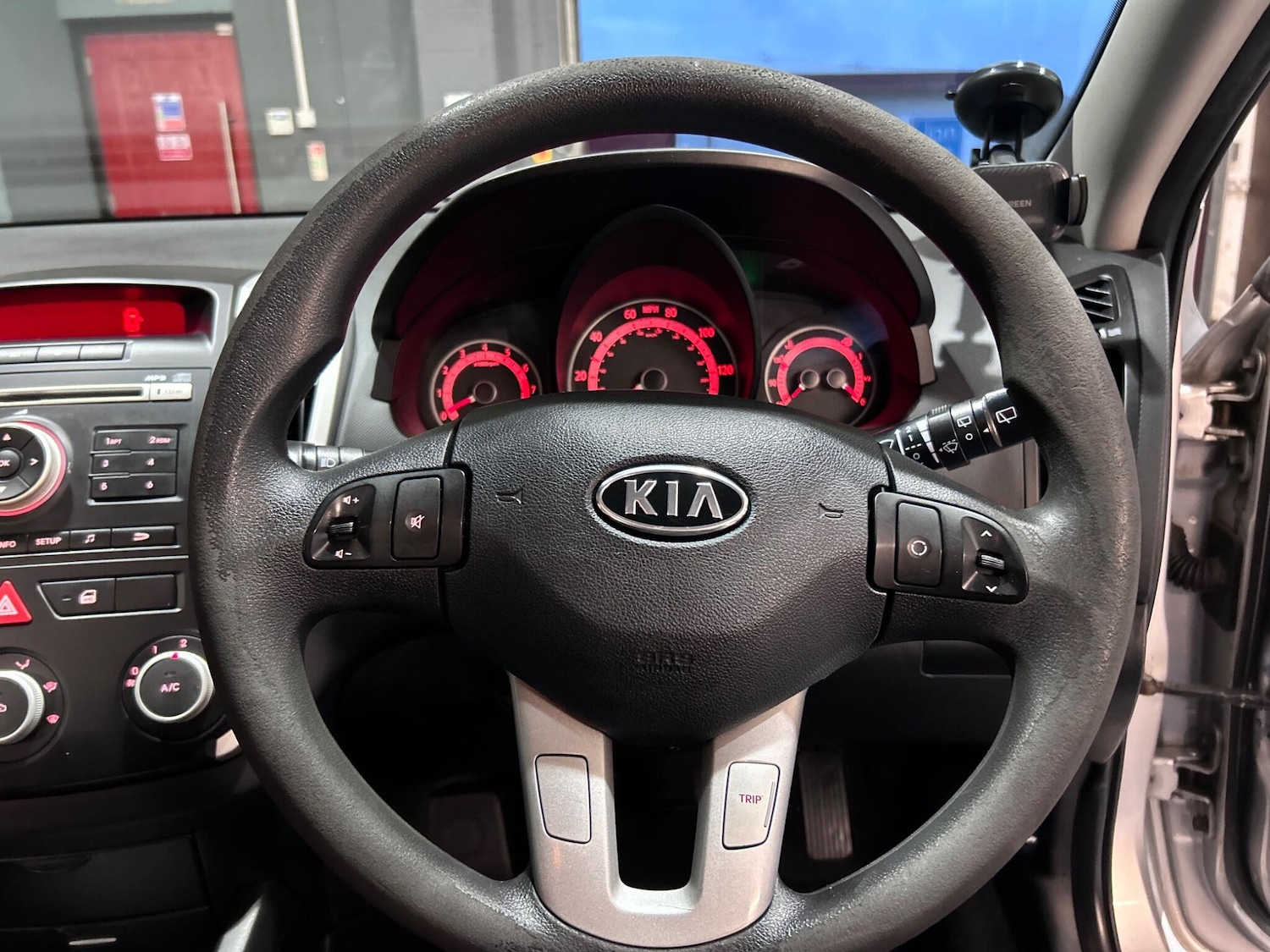 Used Kia Pro Ceed 2010 for sale - 76953493: Photo 22