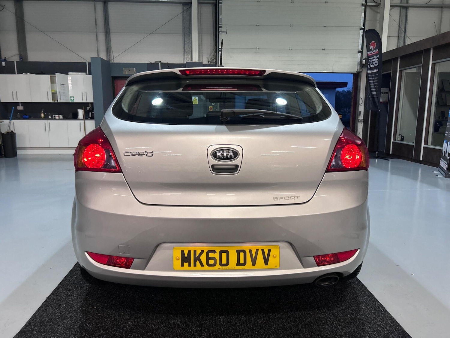 Used Kia Pro Ceed 2010 for sale - 76953493: Photo 6