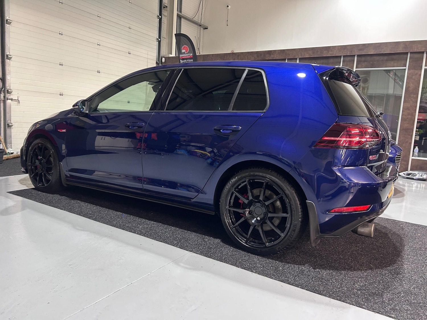 Used Volkswagen Golf 2018 for sale - 77411424: Photo 4