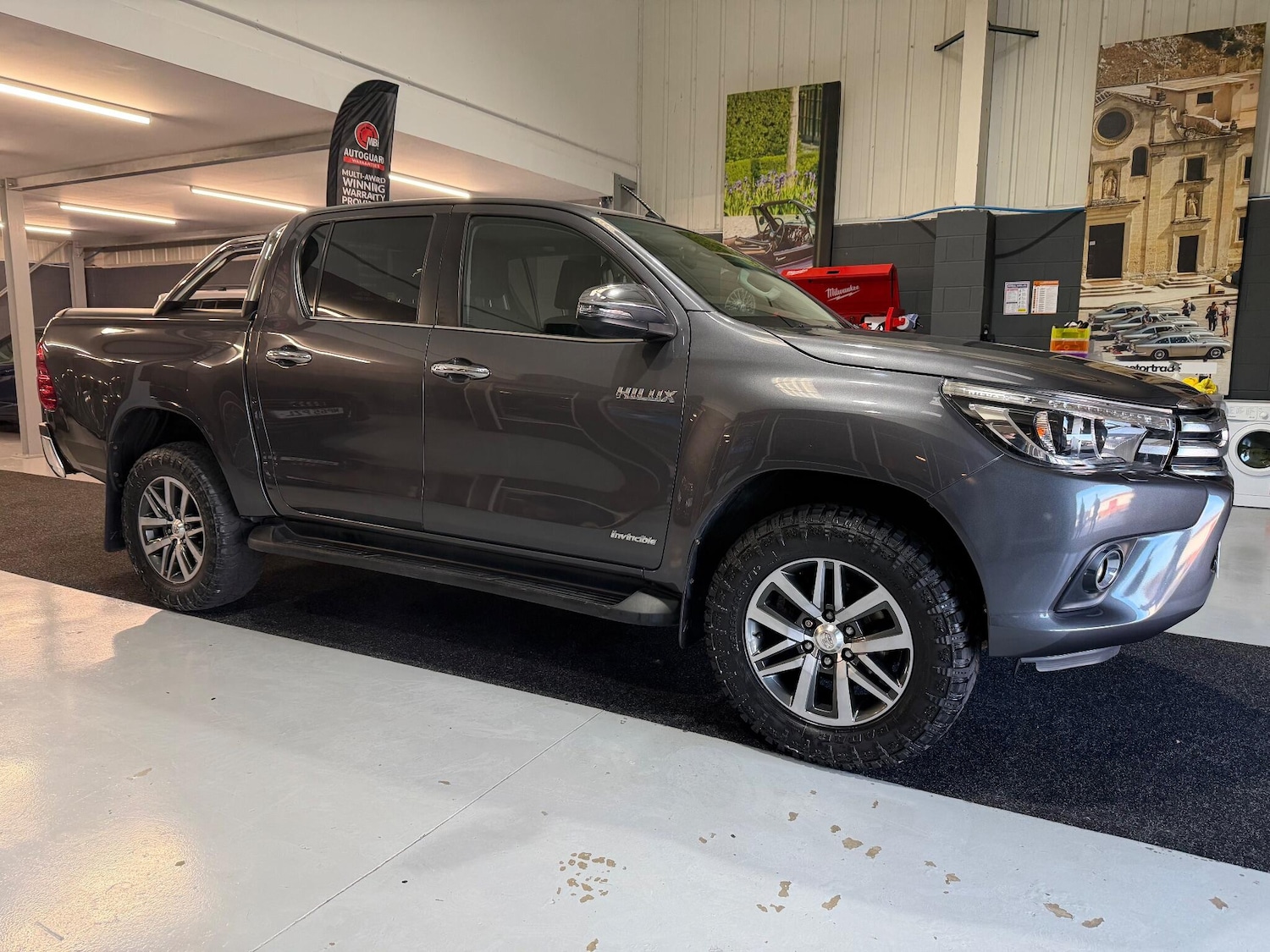 Used Toyota Hilux 2018 for sale - 77784529: Photo 12
