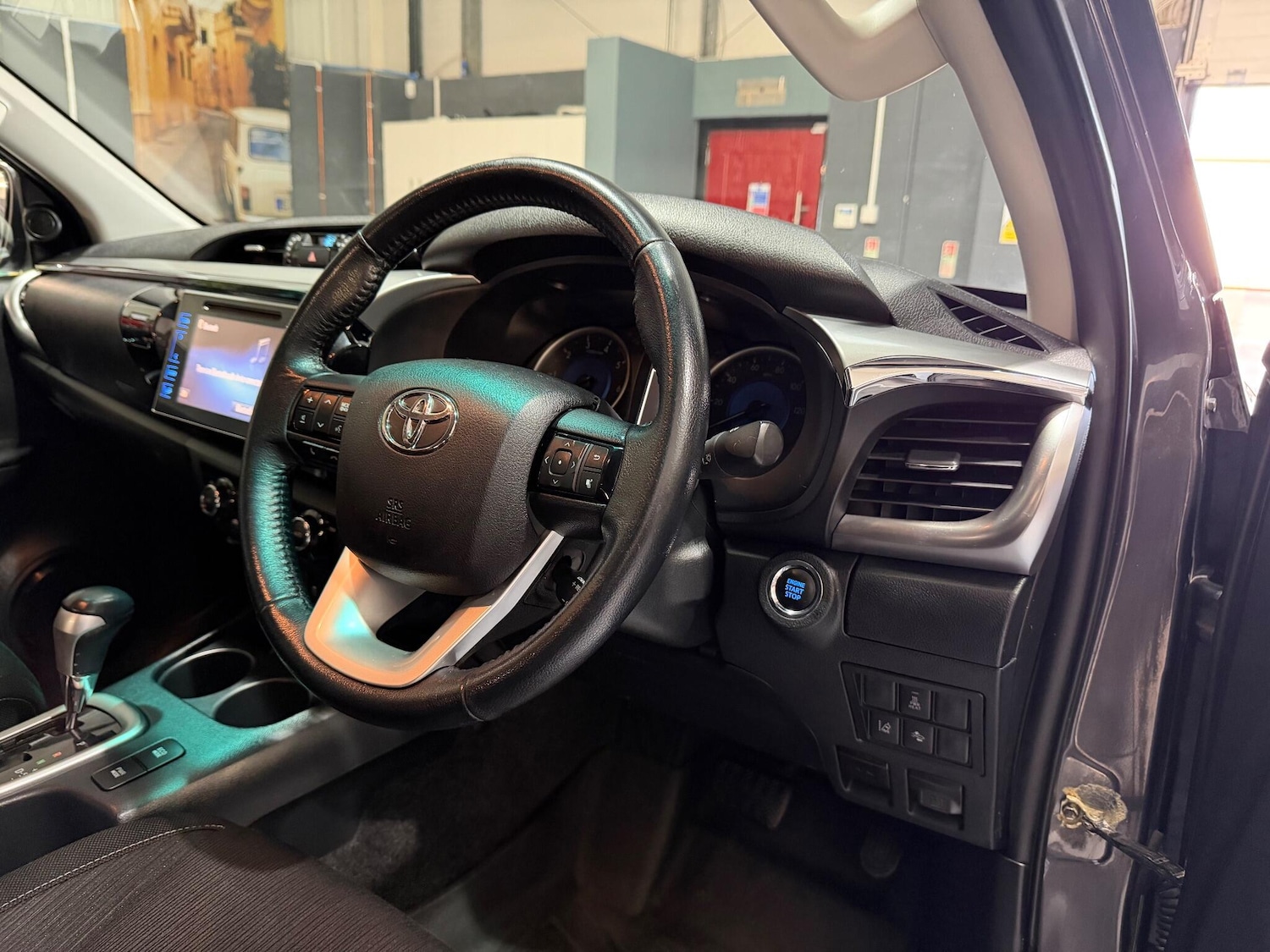 Used Toyota Hilux 2018 for sale - 77784529: Photo 20