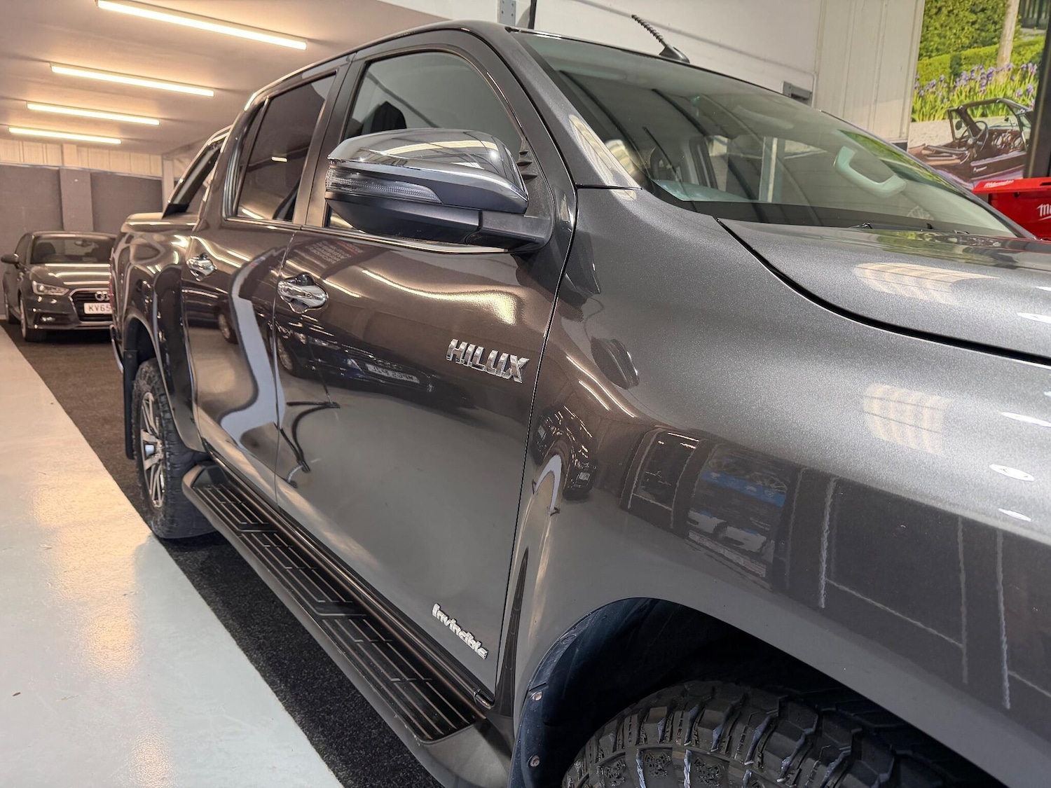 Used Toyota Hilux 2018 for sale - 77784529: Photo 48