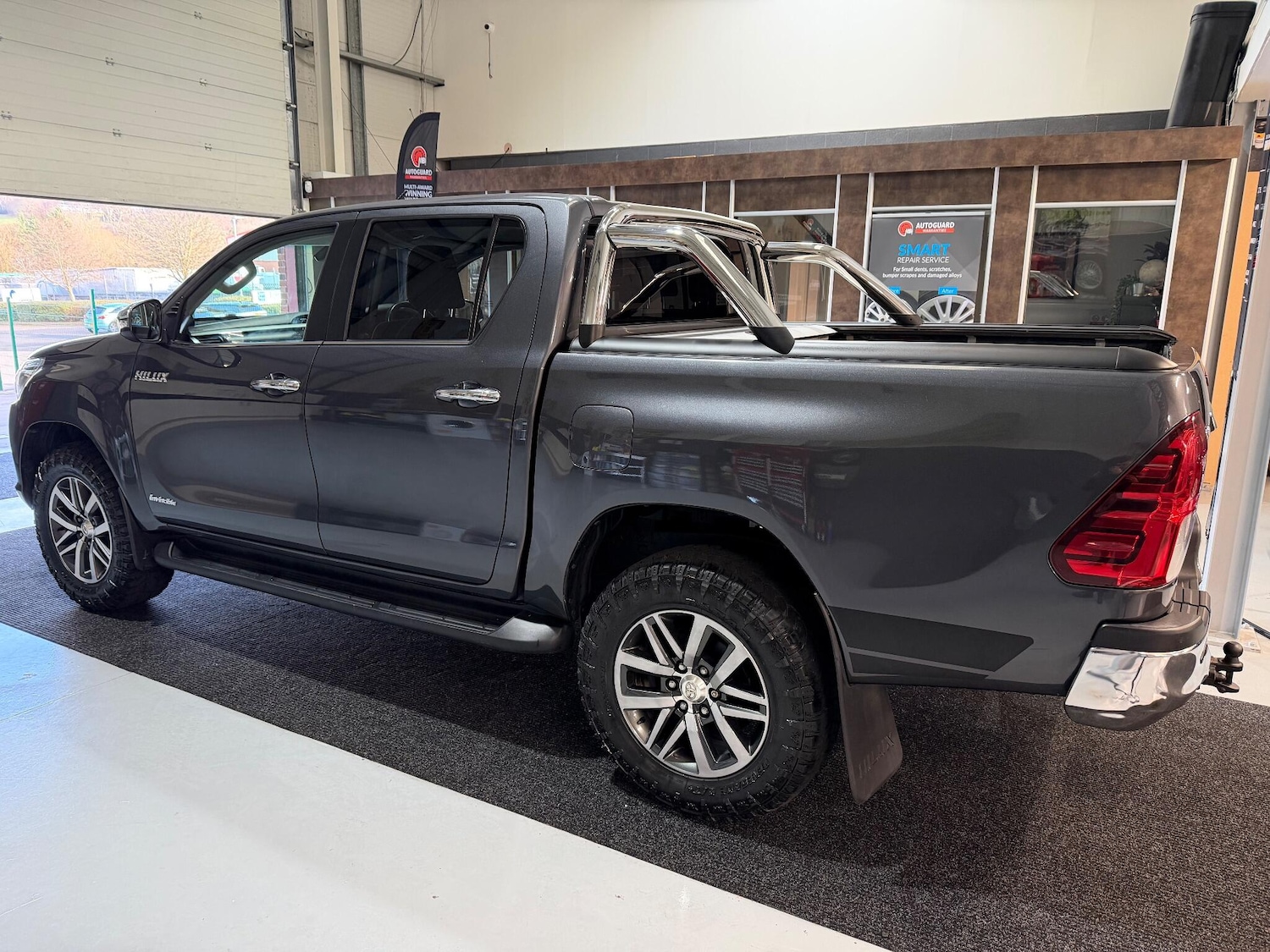 Used Toyota Hilux 2018 for sale - 77784529: Photo 5