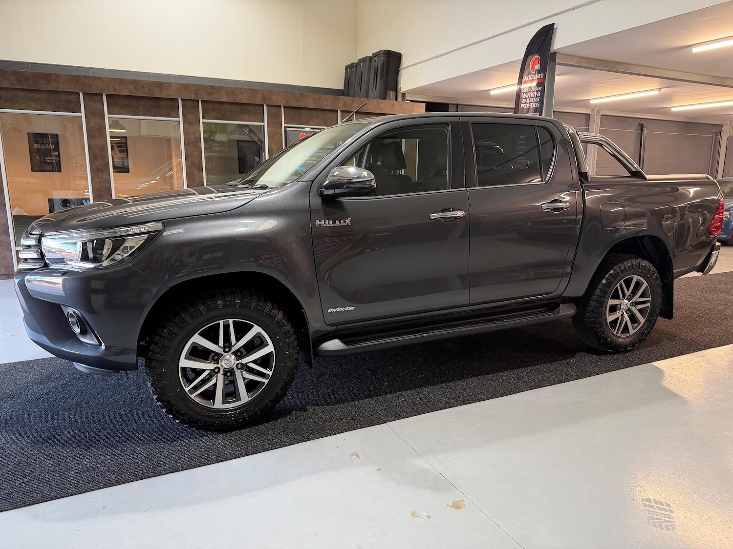 Used Toyota Hilux 2018 for sale - 77784529: Photo 8