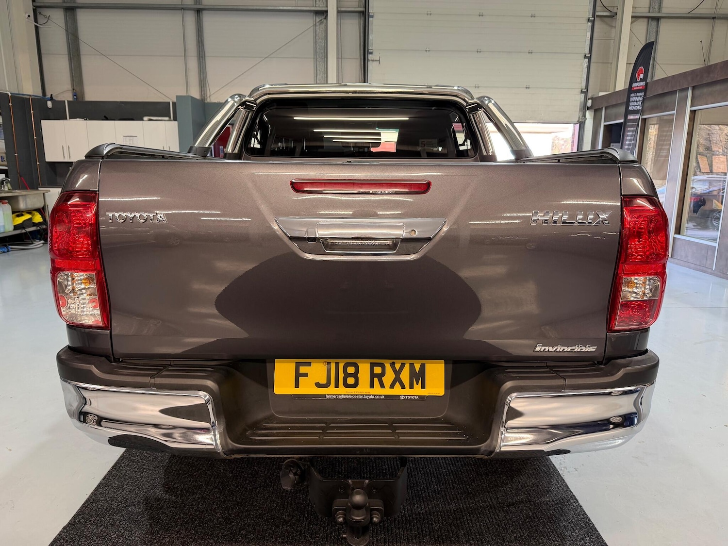 Used Toyota Hilux 2018 for sale - 77784529: Photo 9