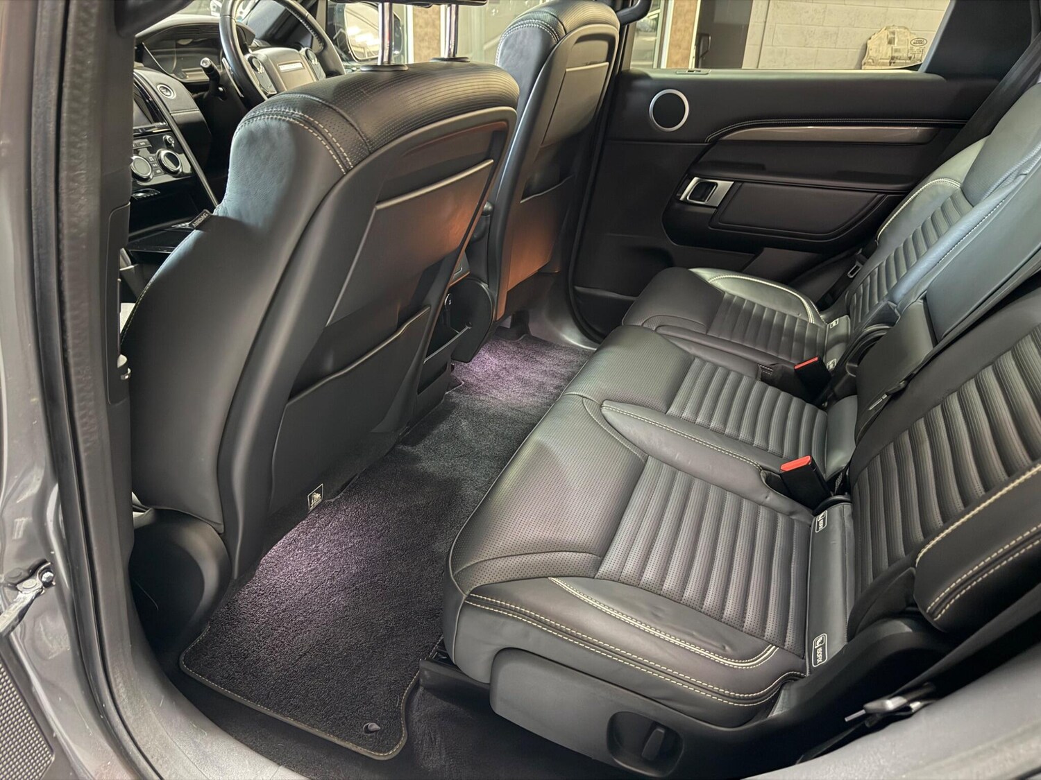 Used Land Rover Discovery 2019 for sale - 78141464: Photo 16