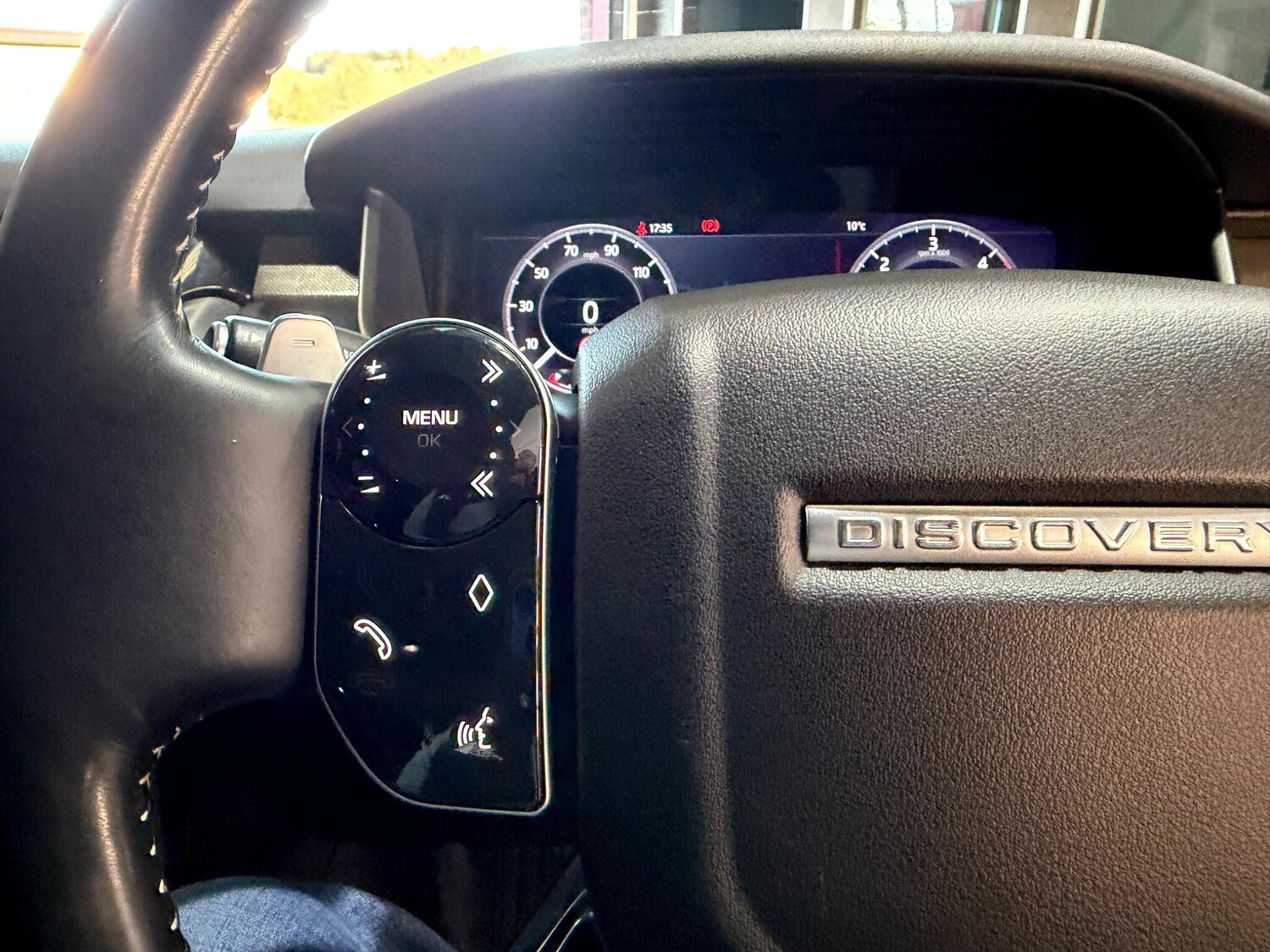 Used Land Rover Discovery 2019 for sale - 78141464: Photo 23