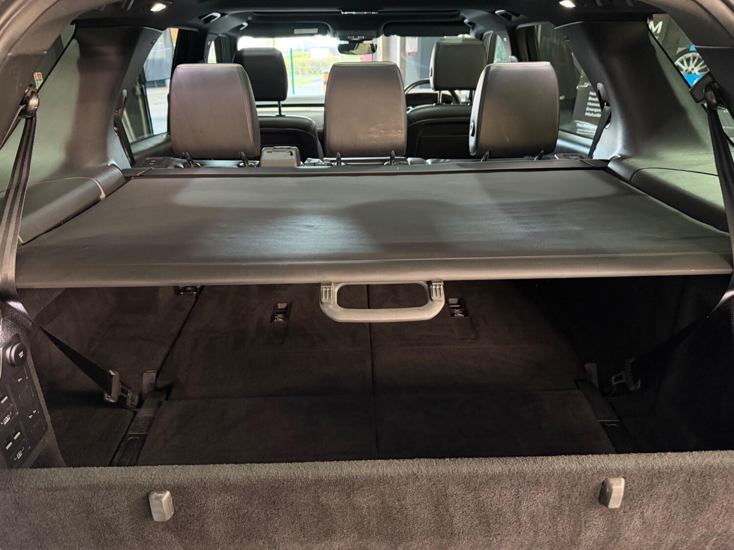 Used Land Rover Discovery 2019 for sale - 78141464: Photo 32