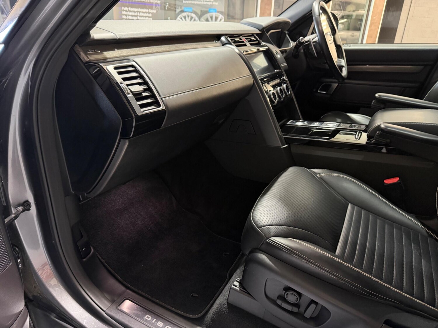 Used Land Rover Discovery 2019 for sale - 78141464: Photo 37