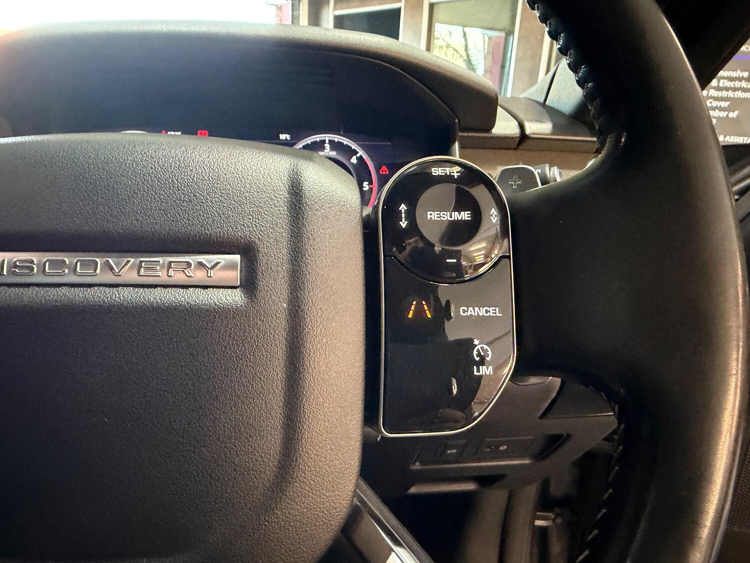 Used Land Rover Discovery 2019 for sale - 78141464: Photo 44